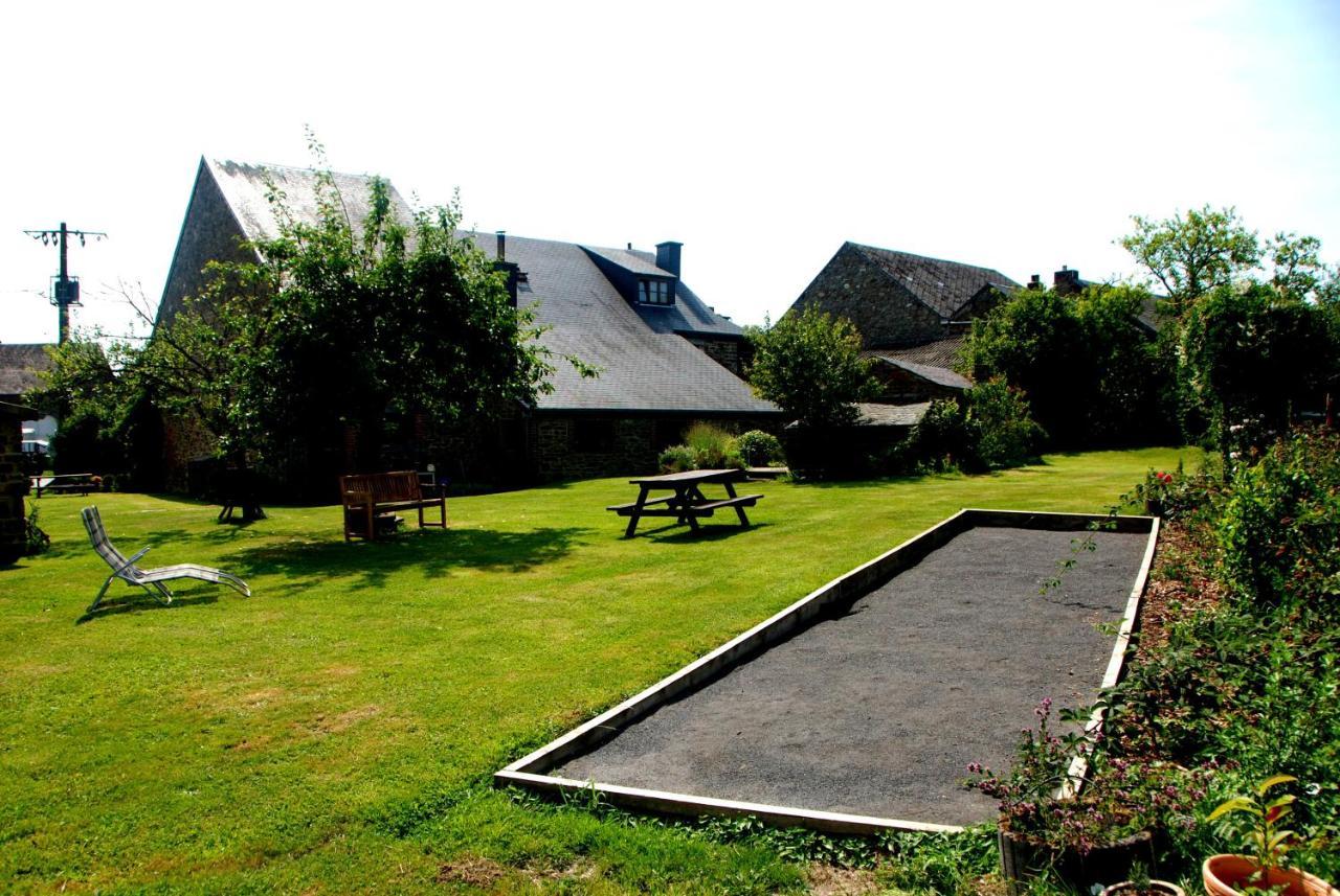 B&B Les Trois Voisins Bourseigne-Vieille Kültér fotó